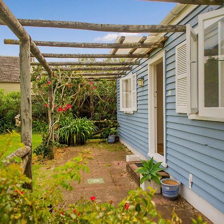 Daisy Cottage - Hahei Bach ภายนอก รูปภาพ